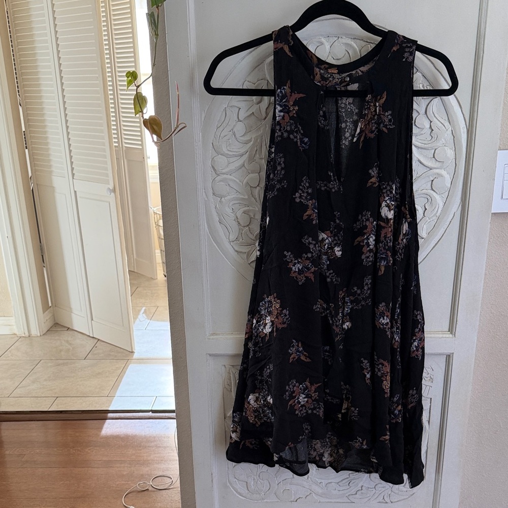 Free People Black Floral Sleeveless Blouse